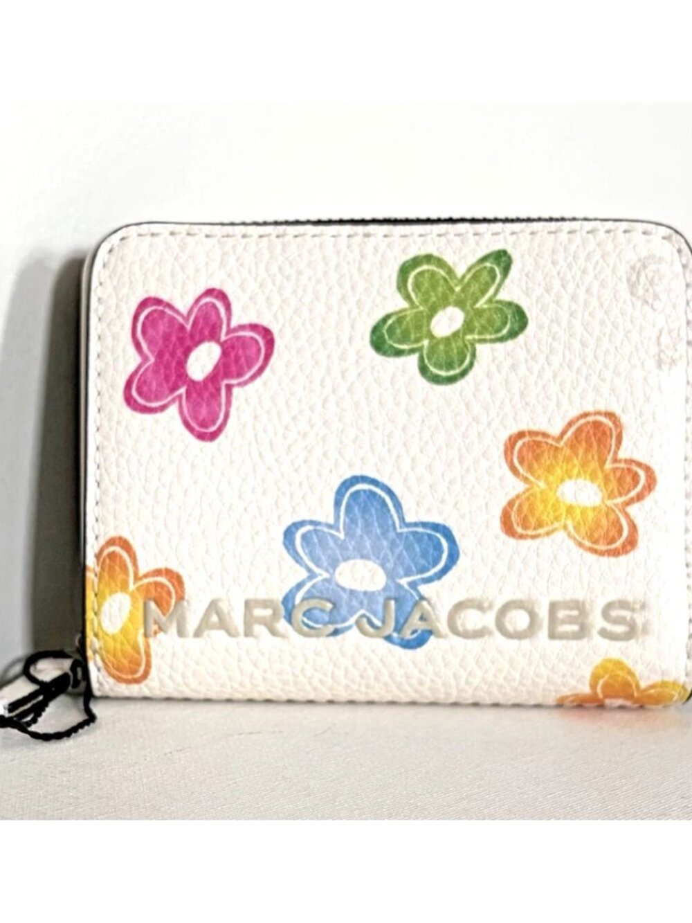 New Marc Jacobs Mini Compact Bifold Wallet Pebble Leather White Multi